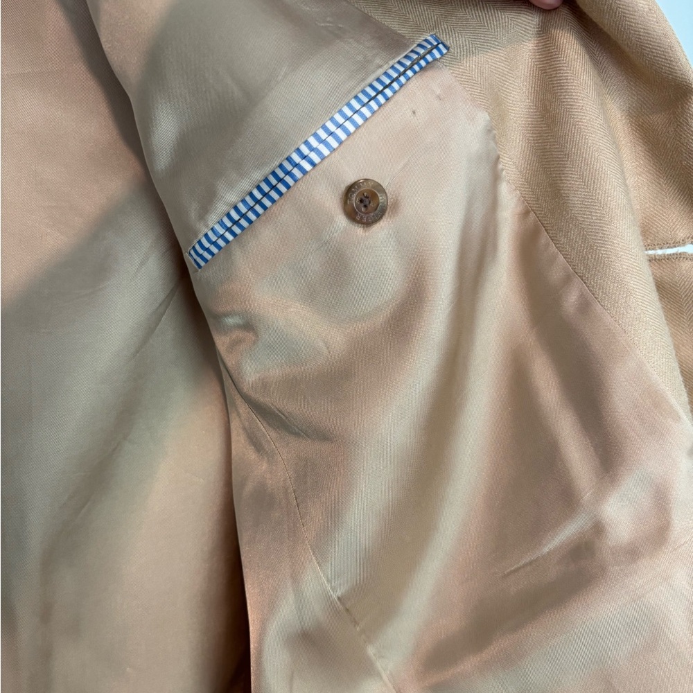 Tommy Hilfiger Men’s Gold Herringbone Light Blazer 42R - Picture 6 of 11